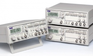 AIM-TTI_TG315 3MHz Analog Function Generator with LCD readout 3MHz Generator